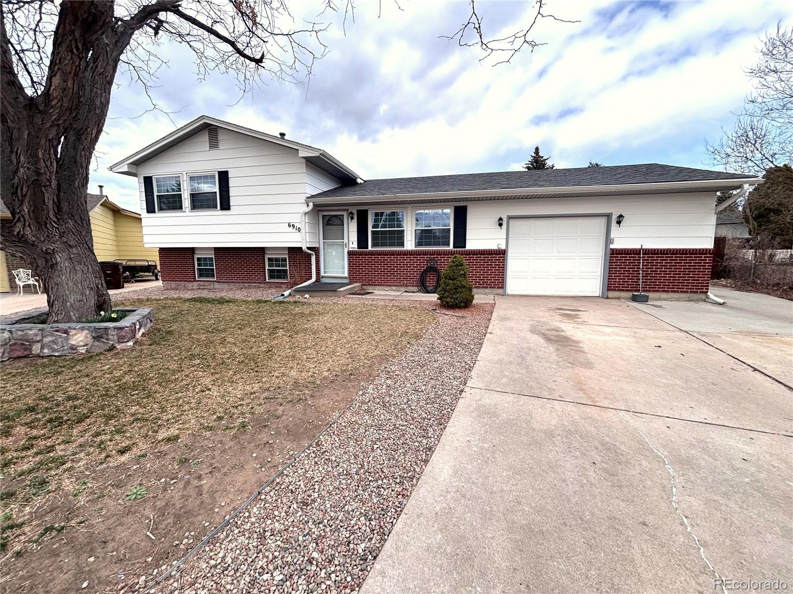 Photo of Listing #4678758