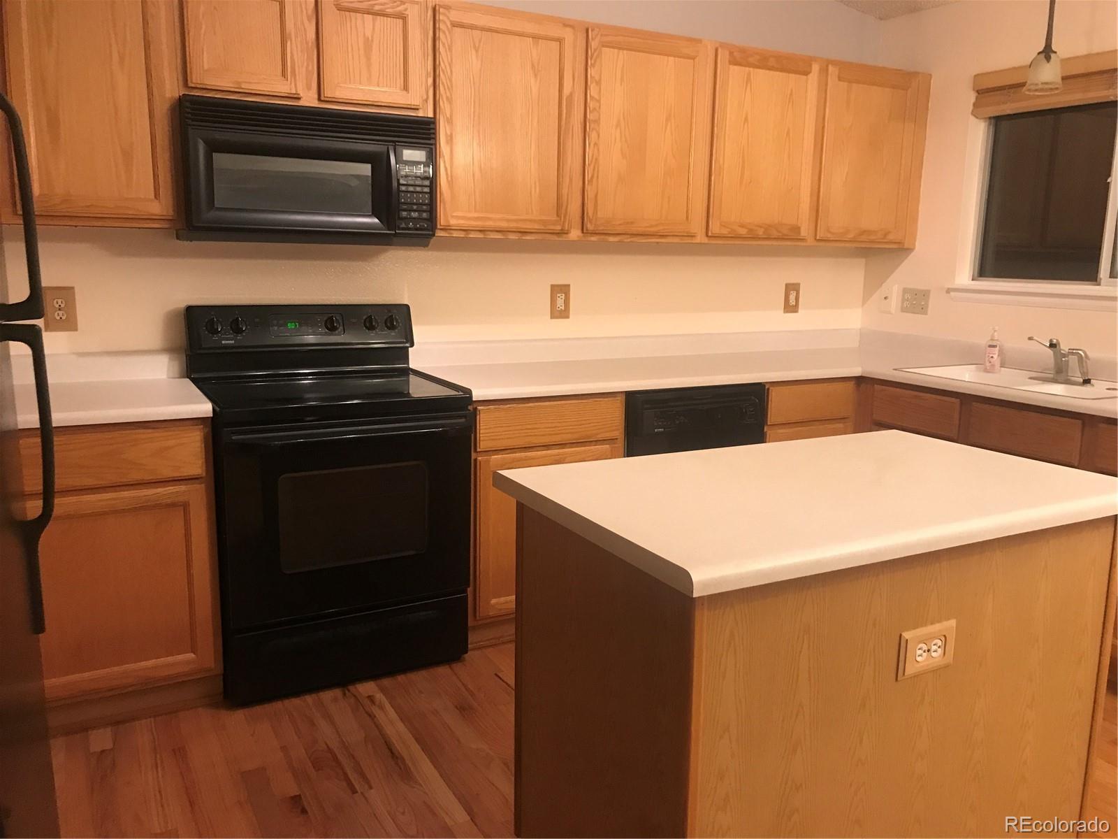 Photo of Listing #4881281