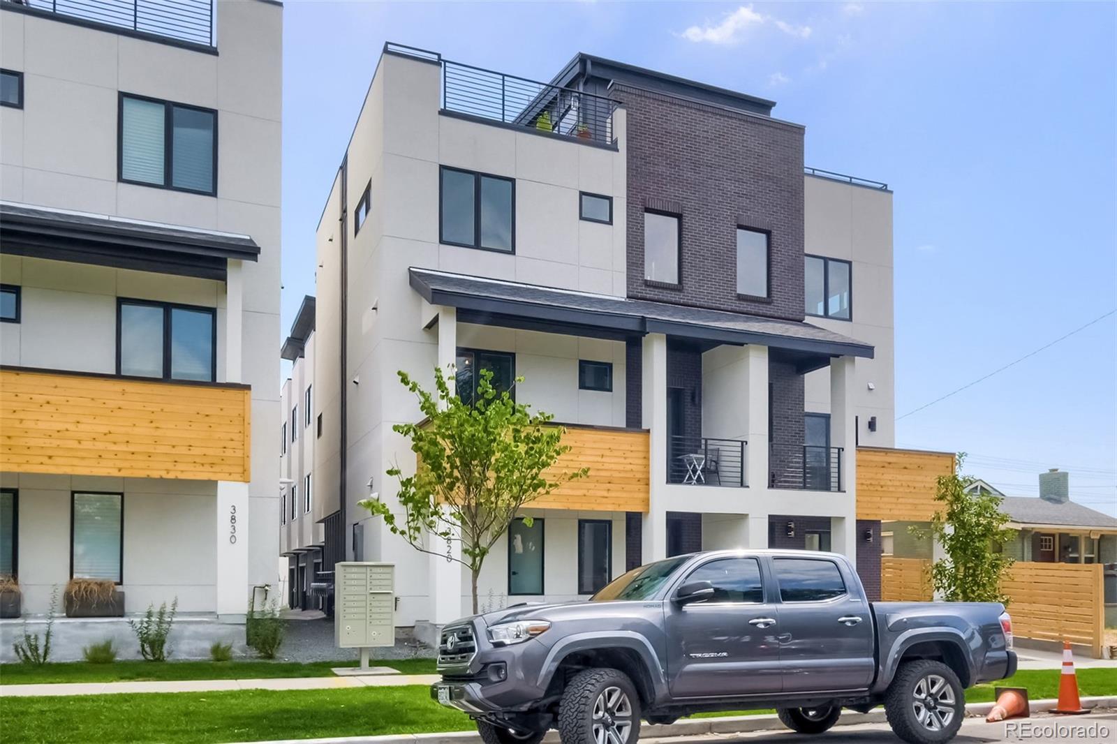 Photo of Listing #5008216