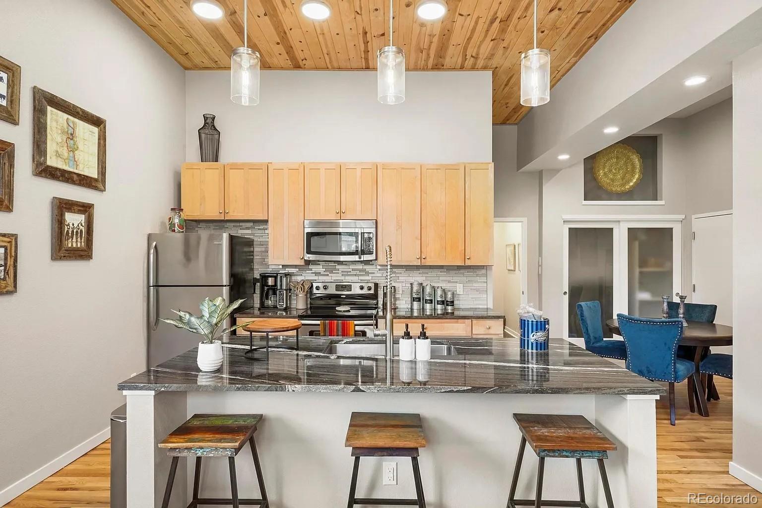 Photo of Listing #5350337