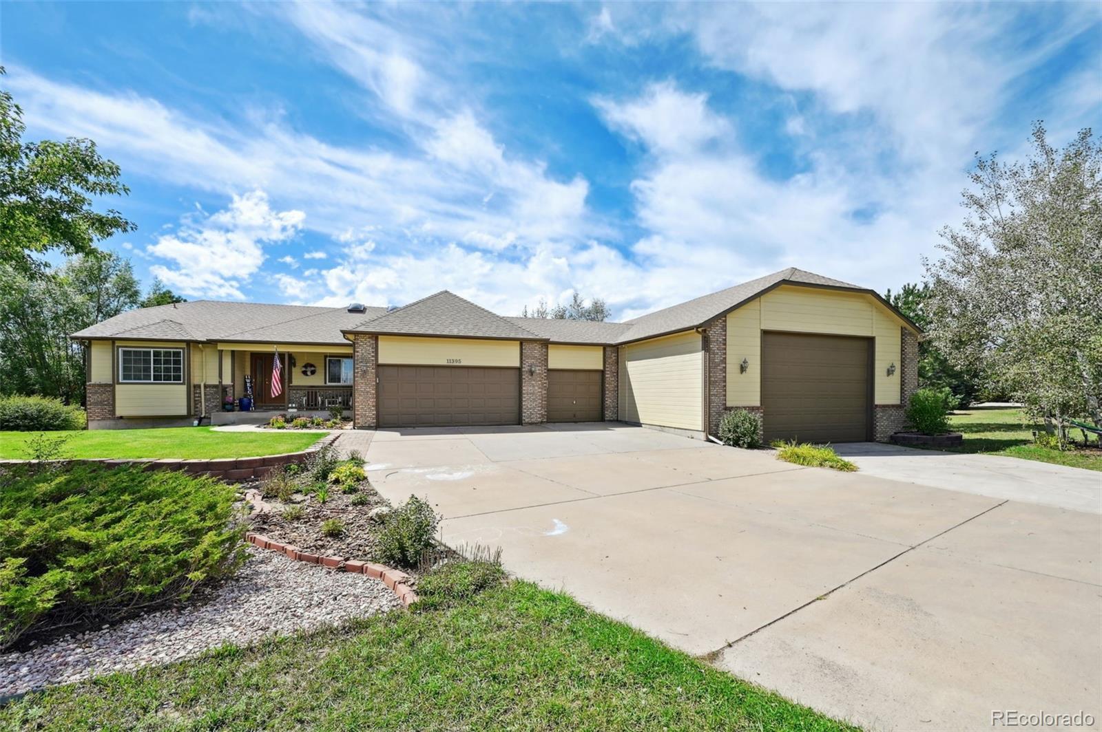 Photo of Listing #5428812