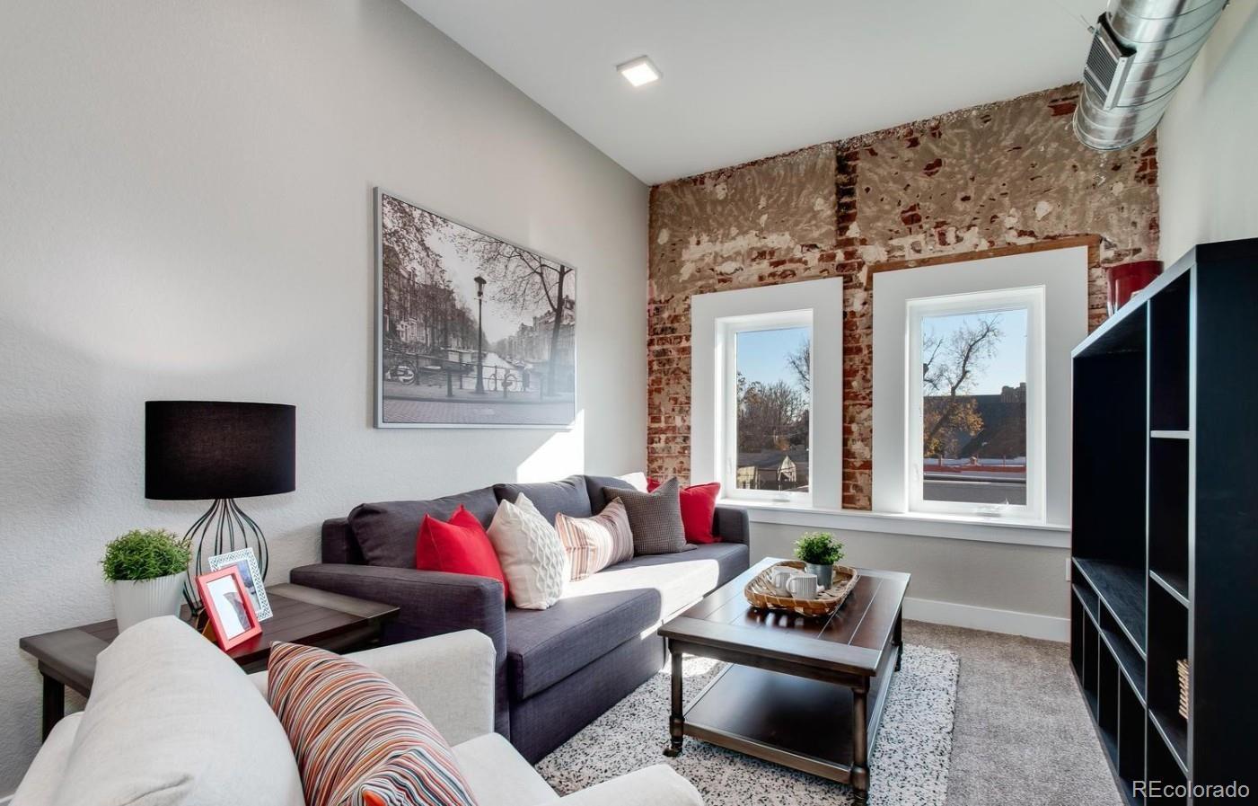 Photo of Listing #5439689