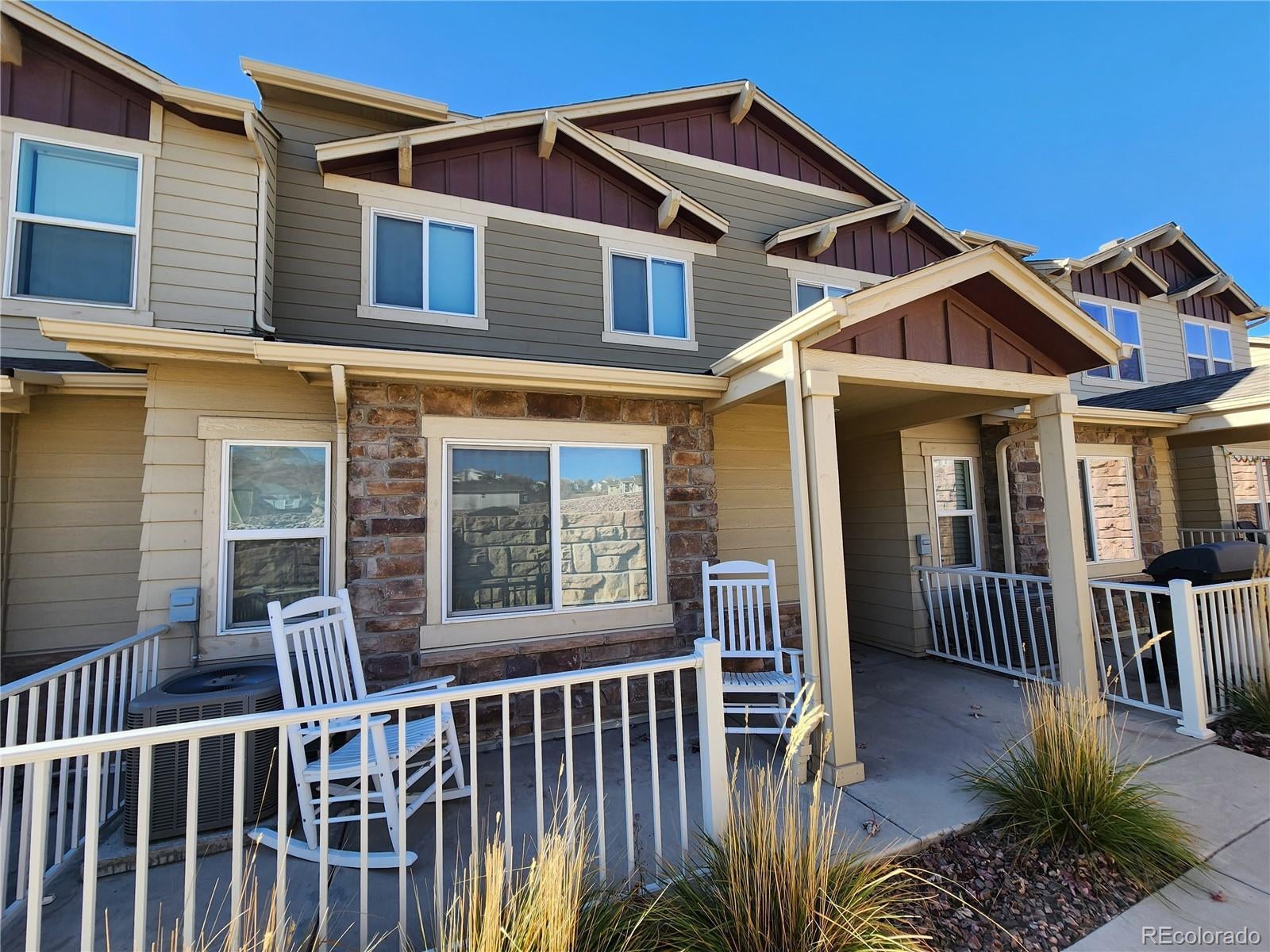 Photo of Listing #5678292