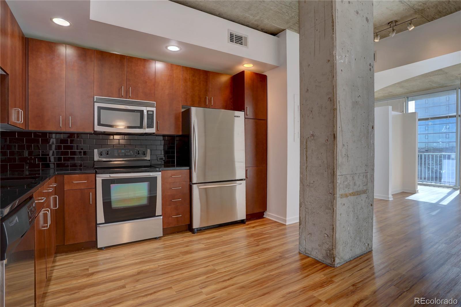 Photo of Listing #5701516