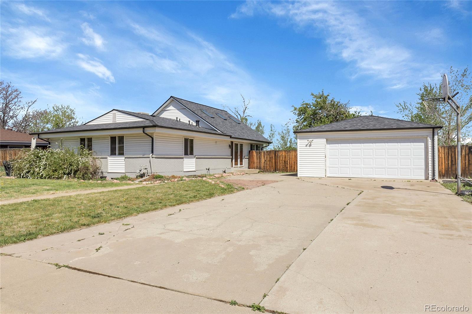 Photo of Listing #5904444