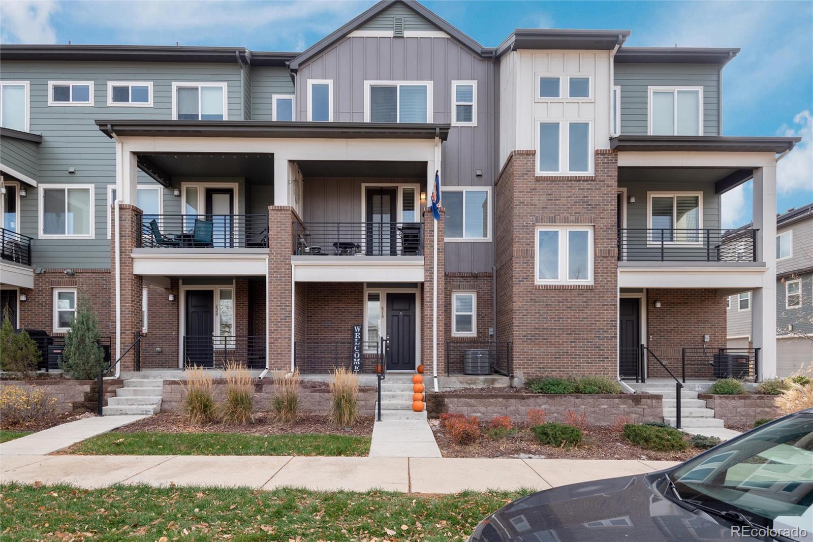 Photo of Listing #5916841