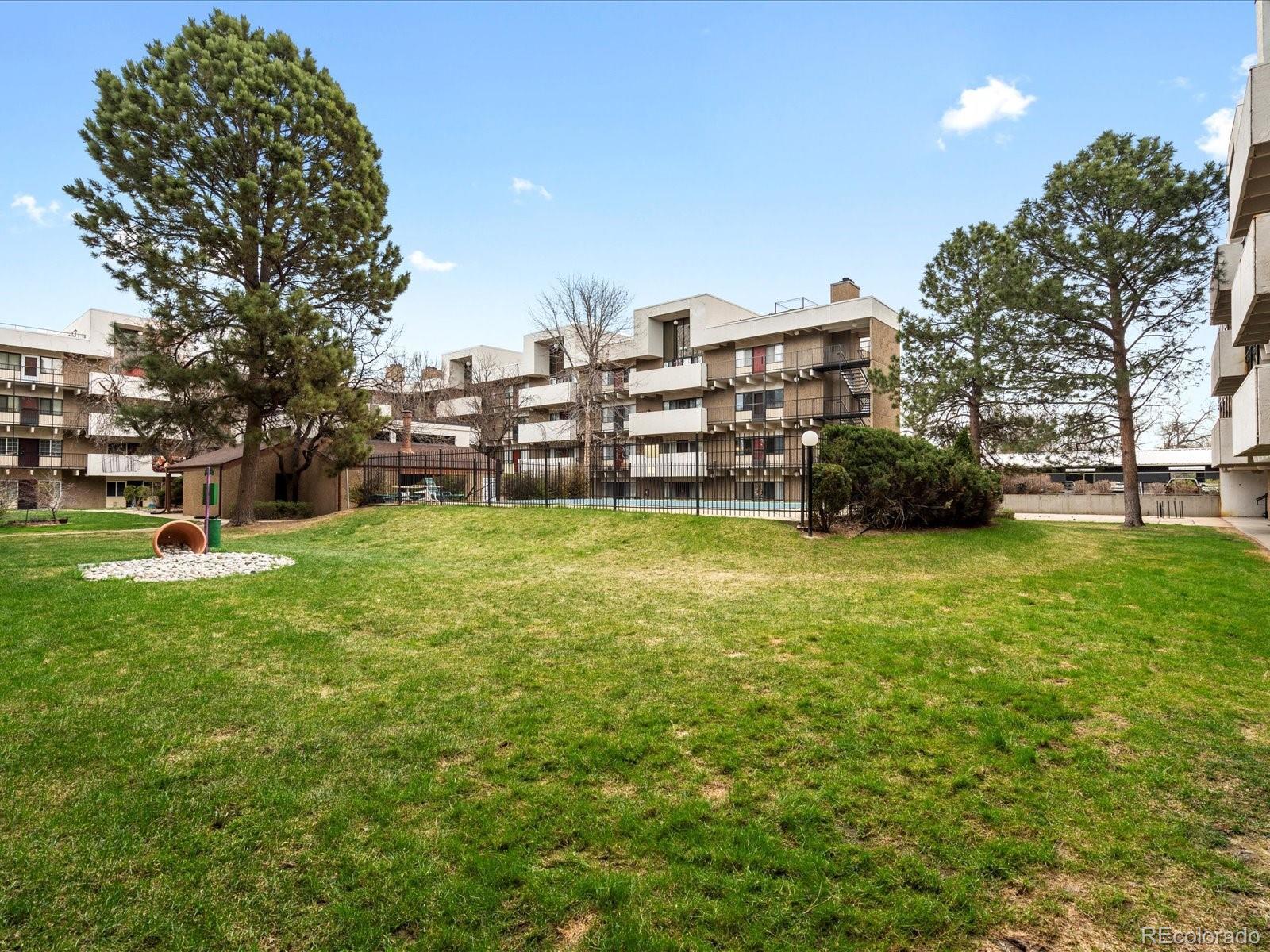 Photo of Listing #6864291