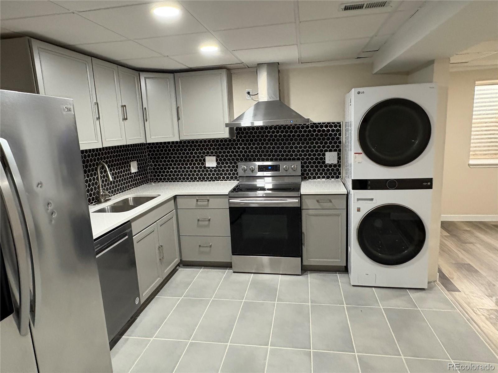 Photo of Listing #7126884