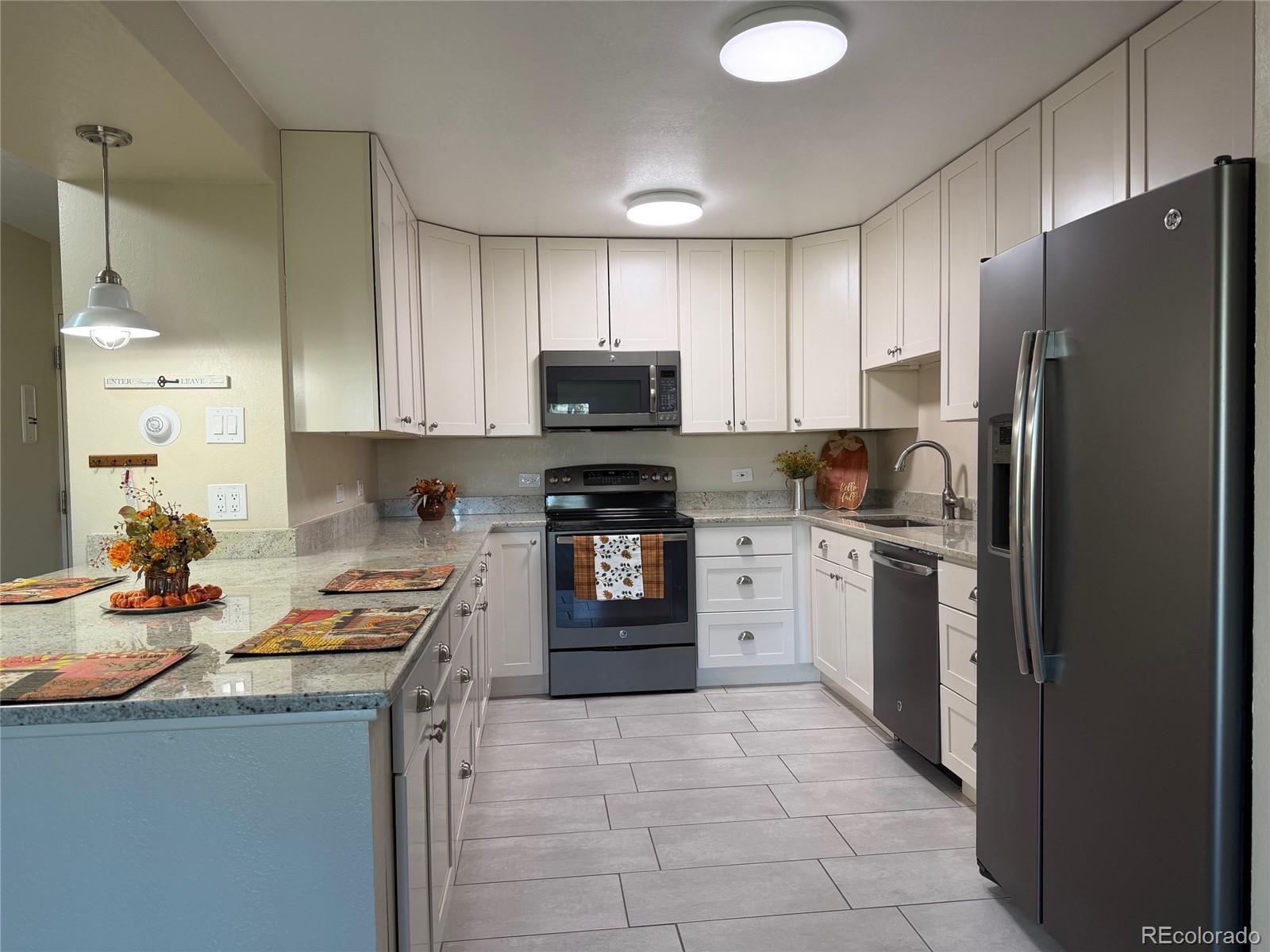 Photo of Listing #7391133