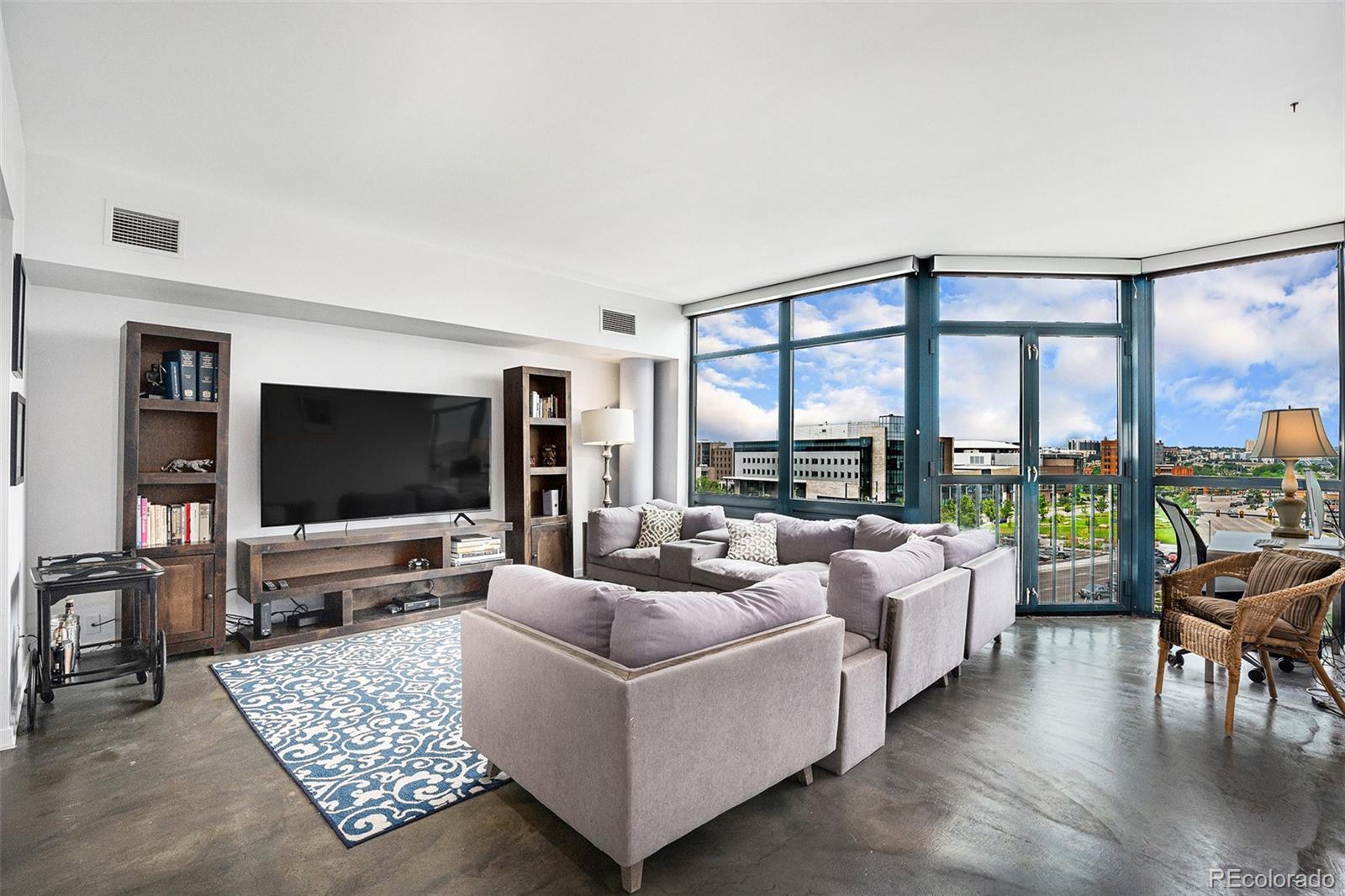 Photo of Listing #7433486