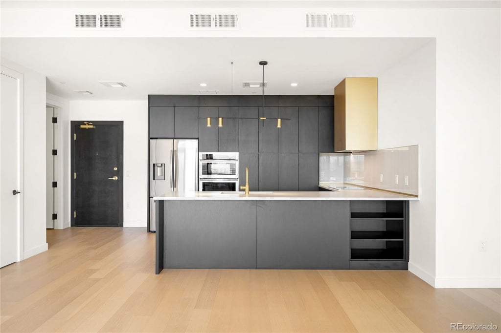 3520 Chestnut Place 1110, Denver