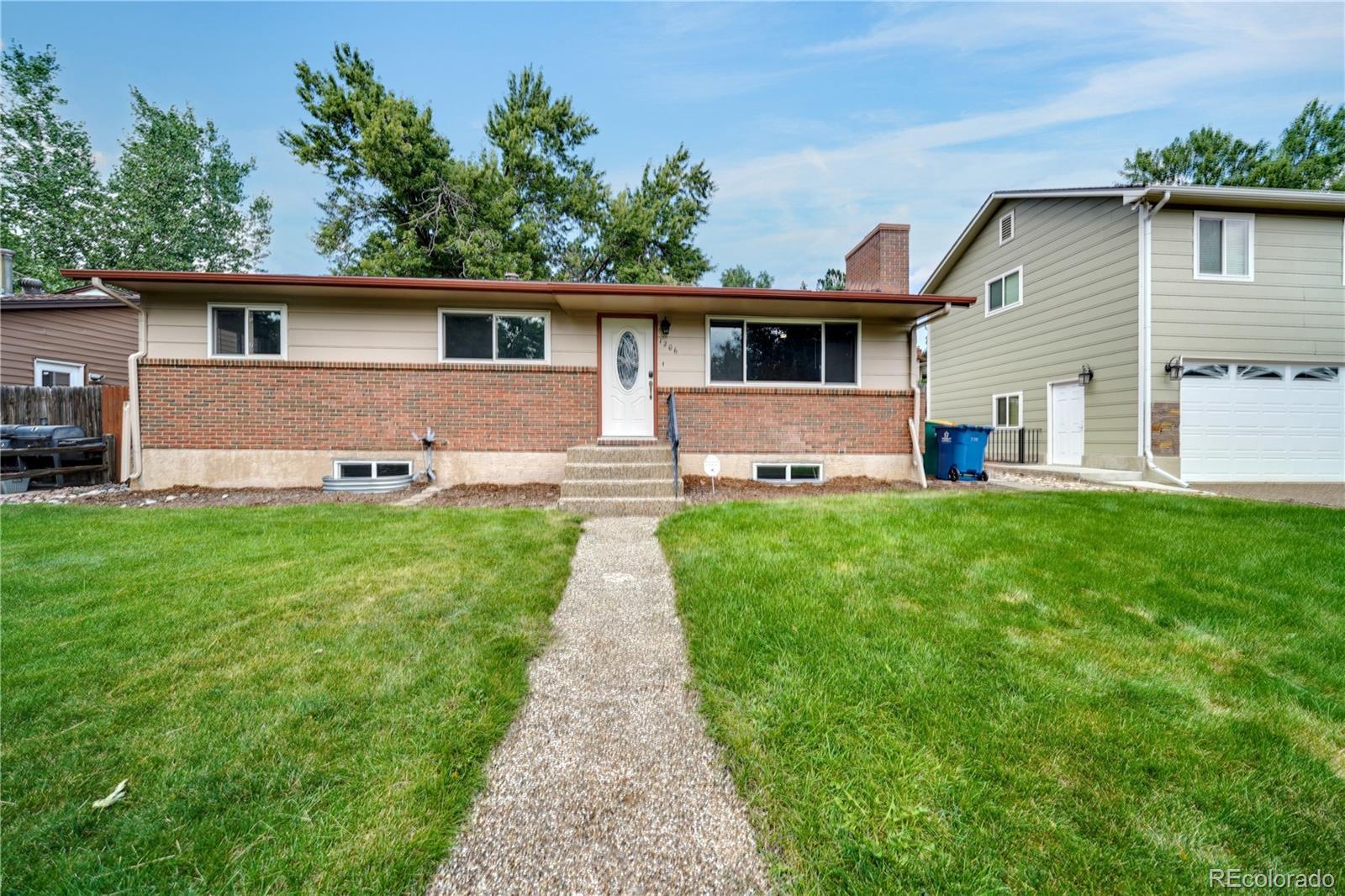 Photo of Listing #7894303