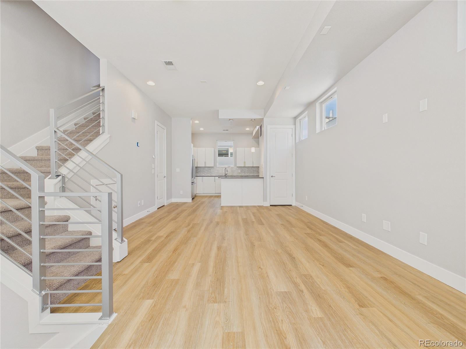 Photo of Listing #7973635