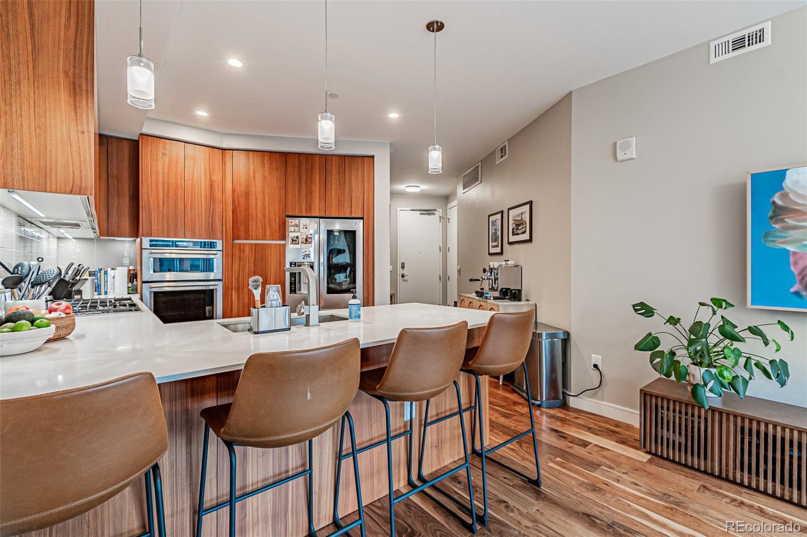 Photo of Listing #8249951