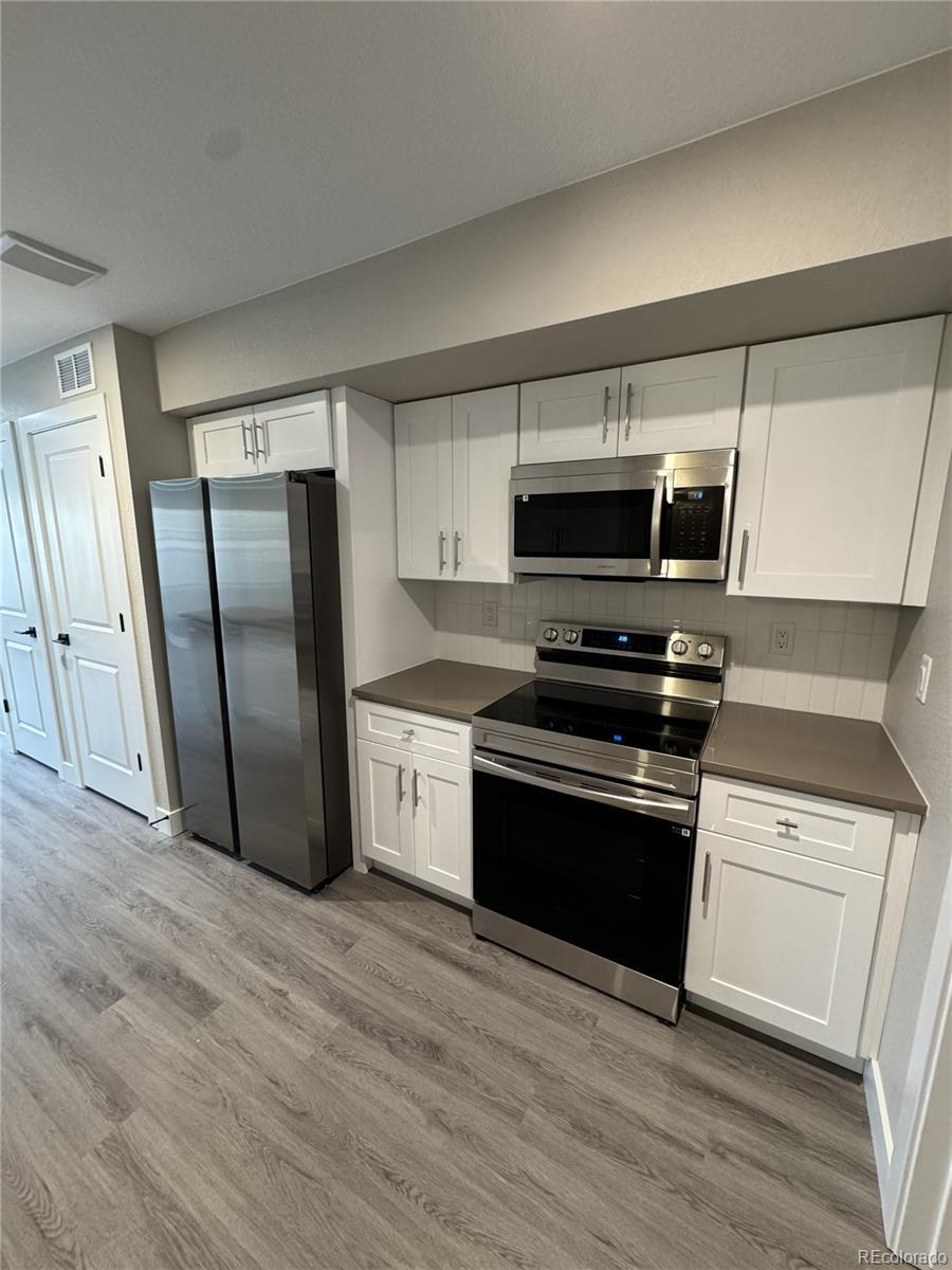 Photo of Listing #8255897