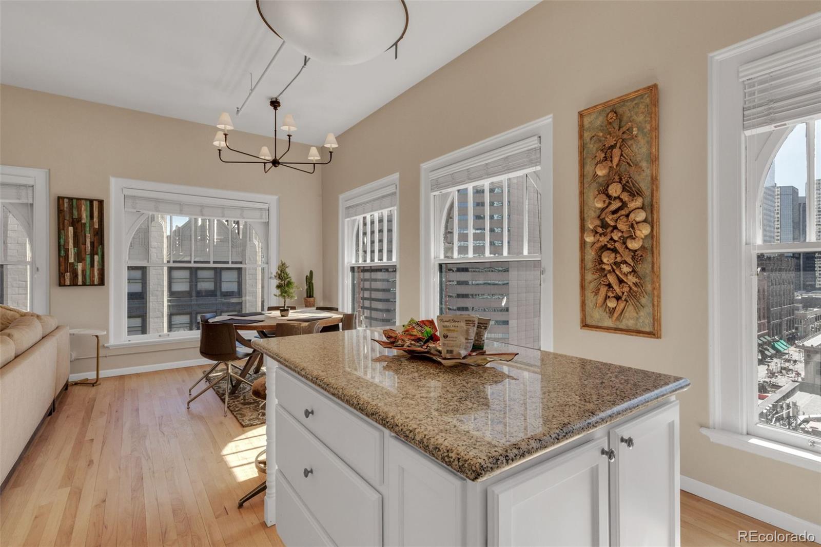 Photo of Listing #9167454