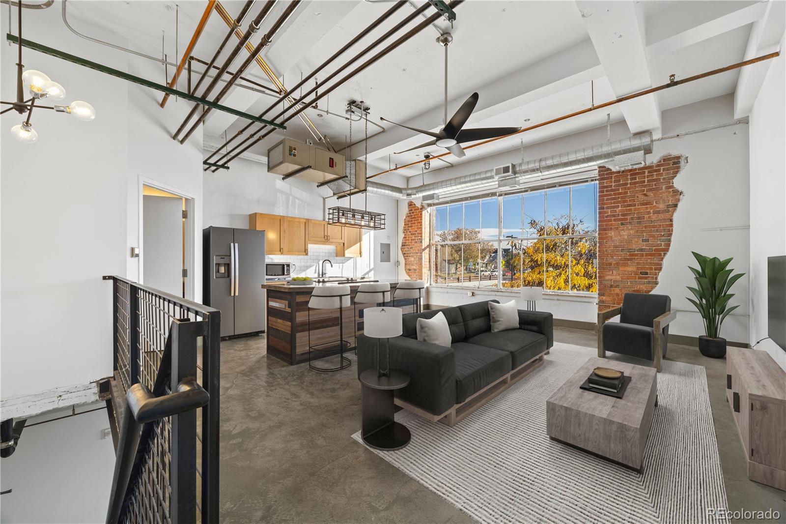 Photo of Listing #9249324