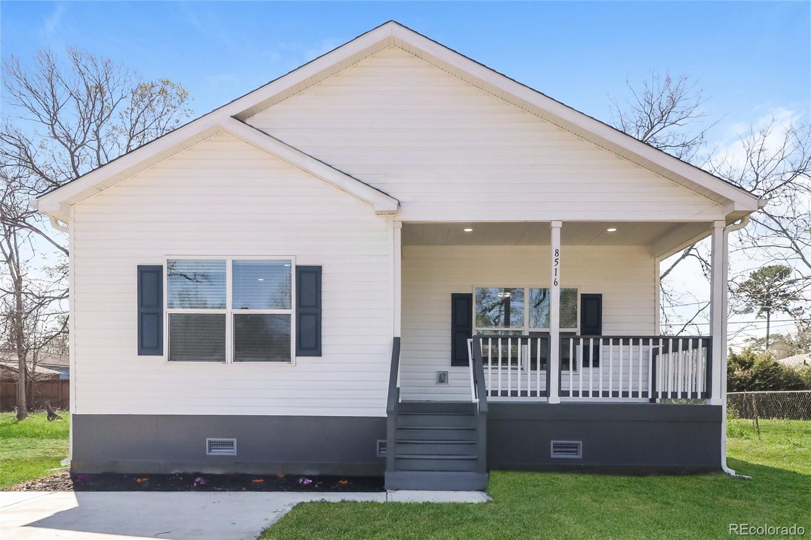 Photo of Listing #9696357