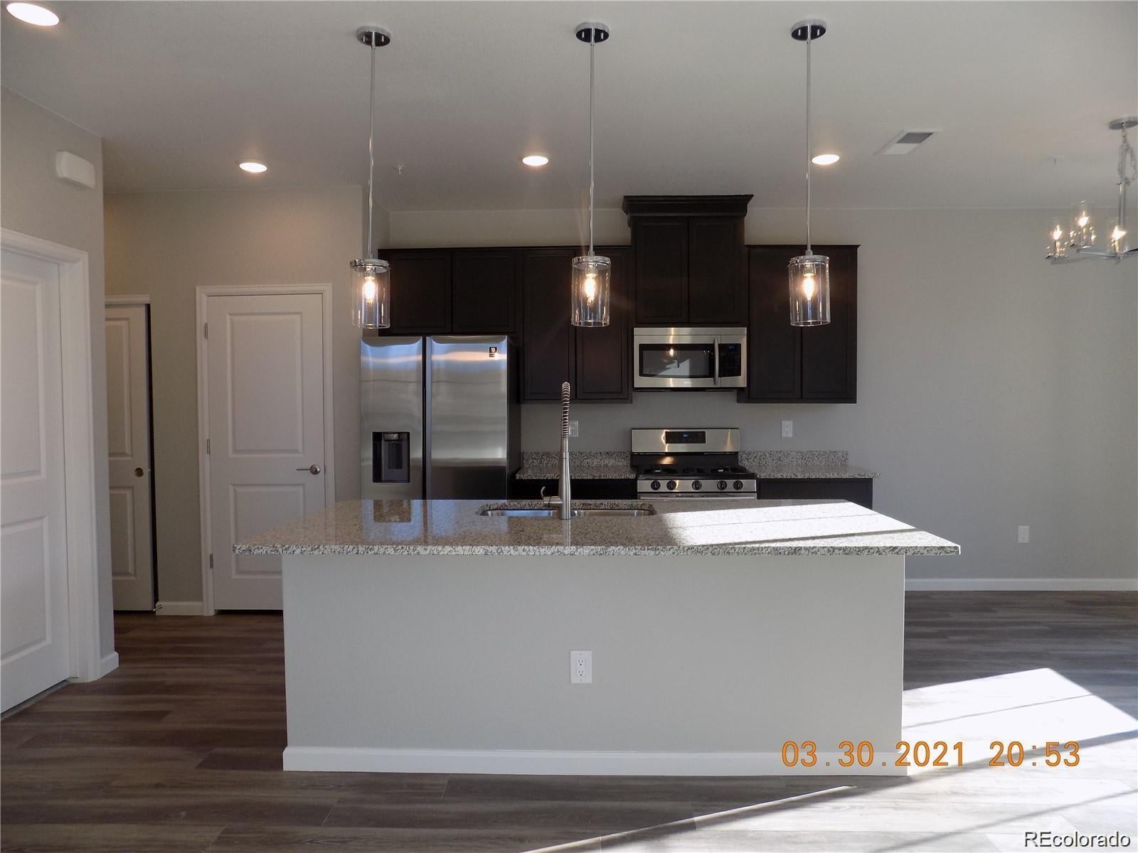 Photo of Listing #9943705