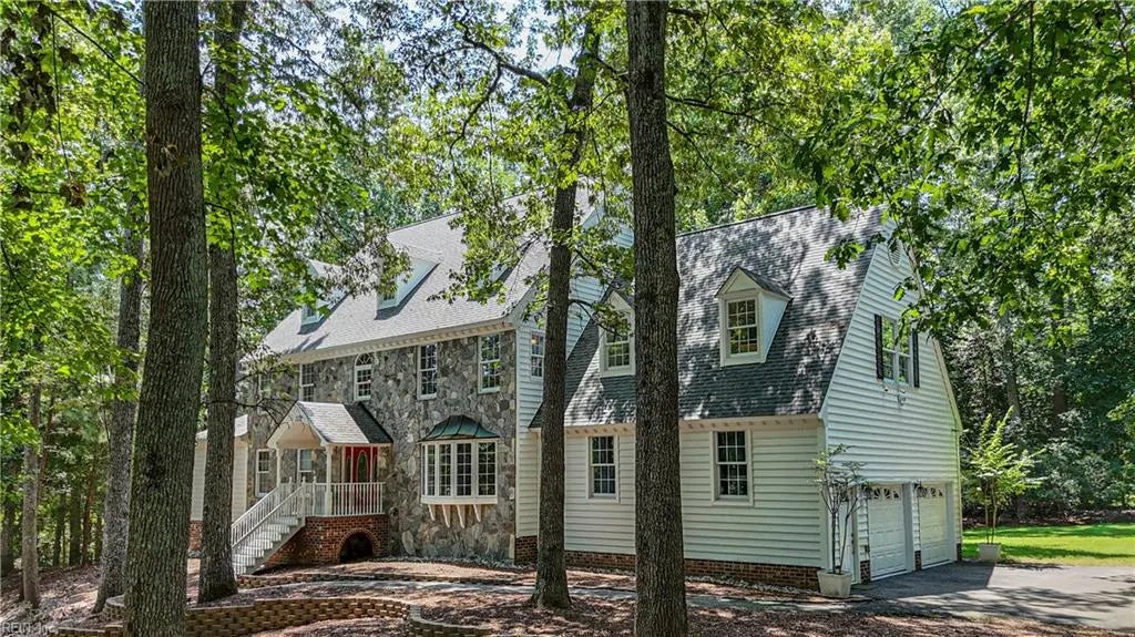 222 Sherwood Frst, James City County