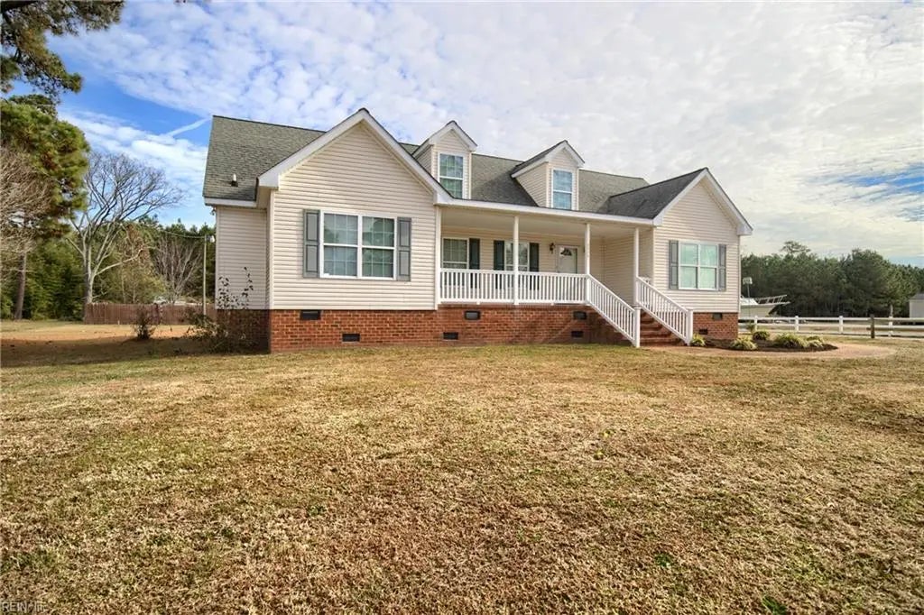 9469 Glass Rd, Gloucester County