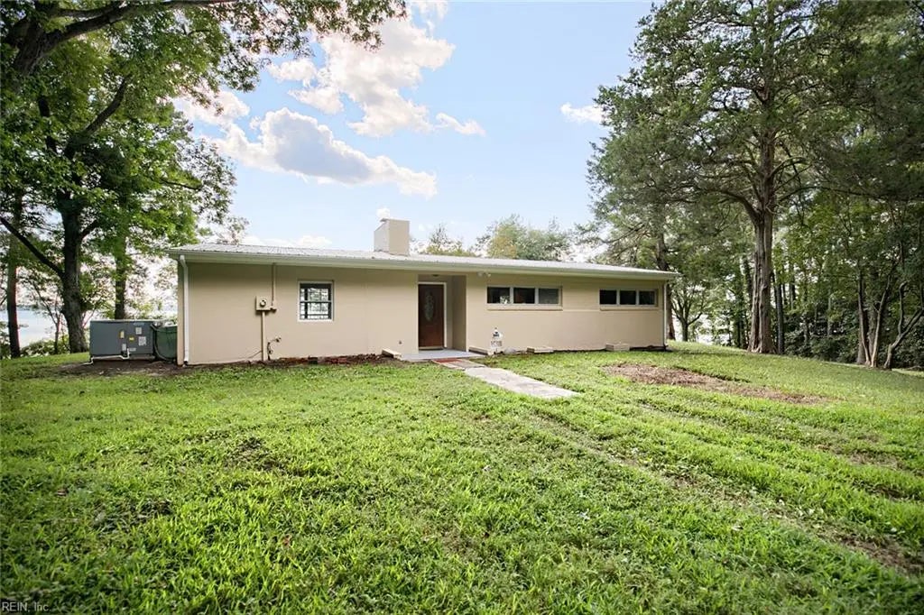 5790 York Haven Ln, Gloucester County