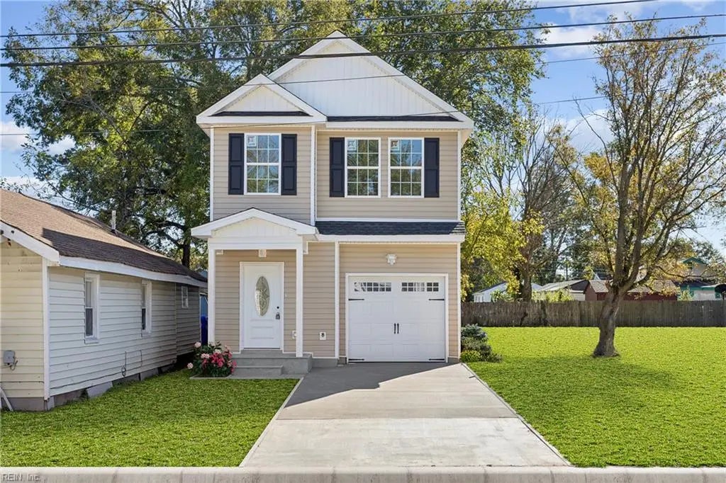 707 Ashley Ave, Suffolk