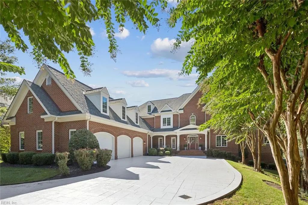 1255 Two Rivers Point, James City County