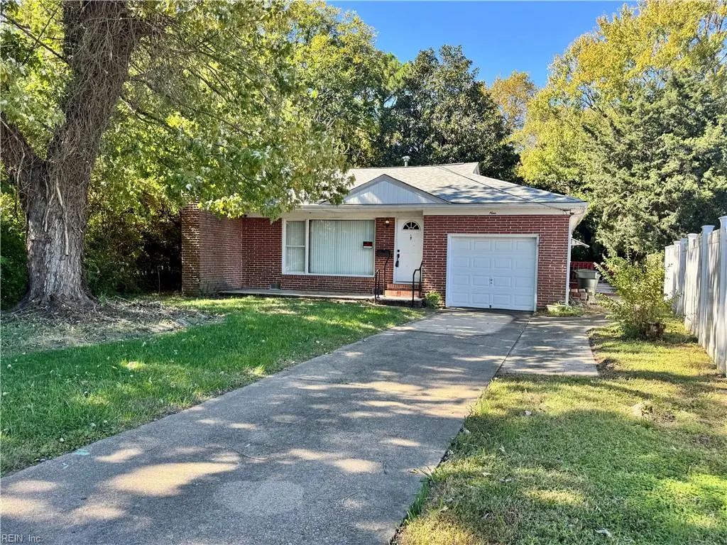 9 Julian Pl, Hampton