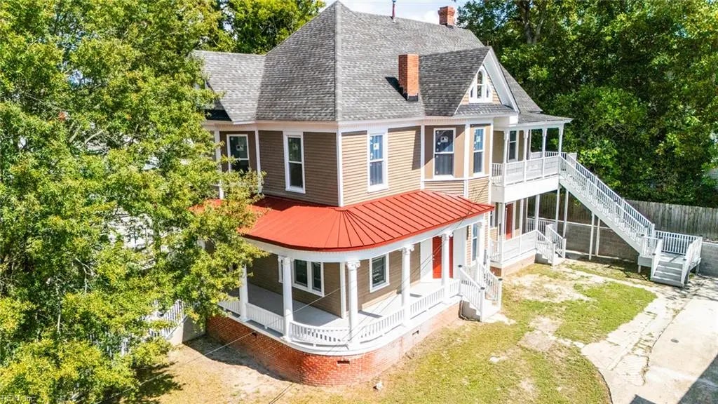 222 Clay St, Suffolk