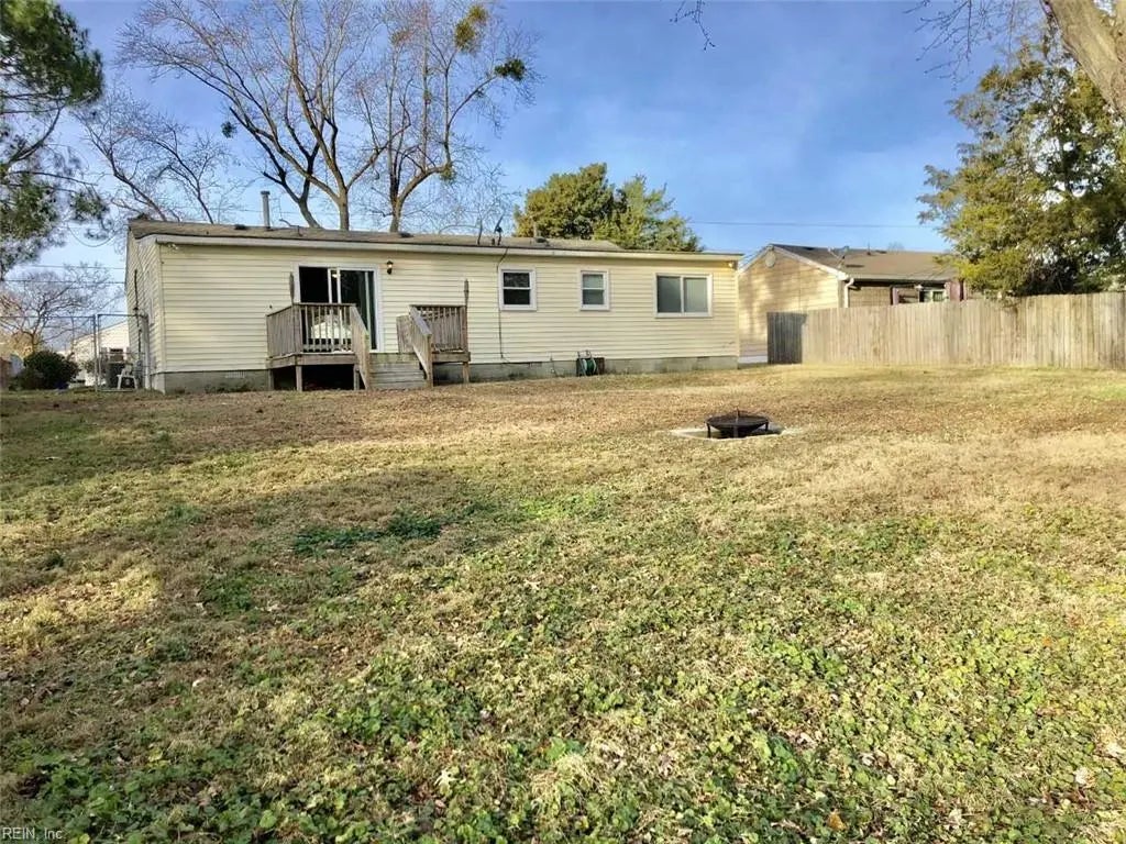 8160 Driftwood Dr, Norfolk