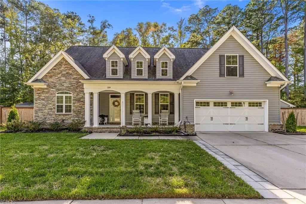 1209 Bingham Arch, Chesapeake