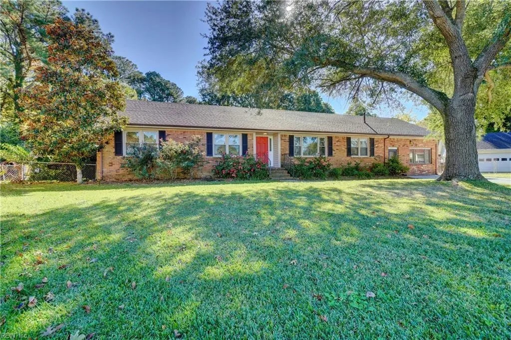 517 Dent Pl, Chesapeake