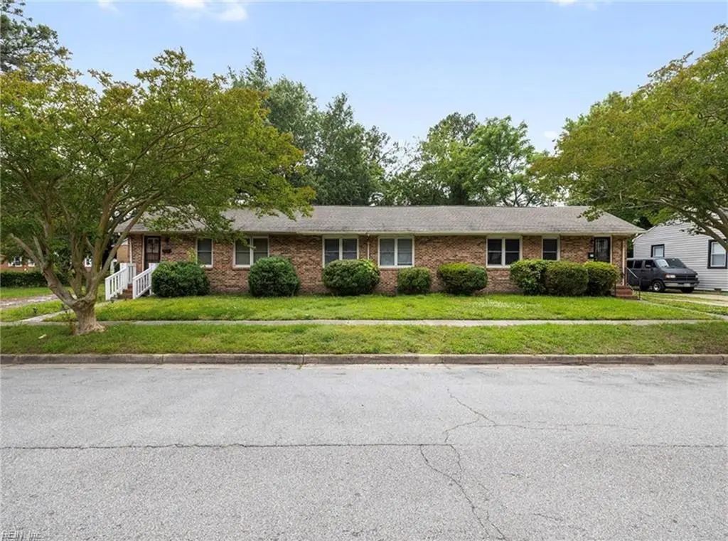 370 Carver Cir, Portsmouth