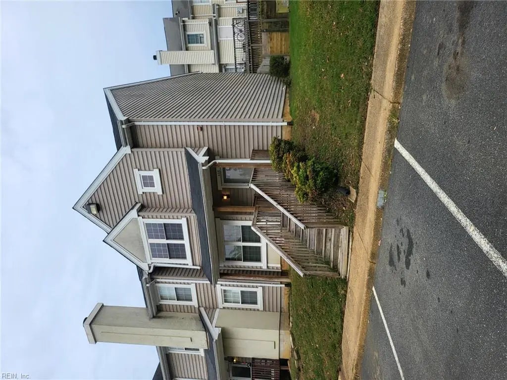 408 Rivers Ridge Cir, Newport News