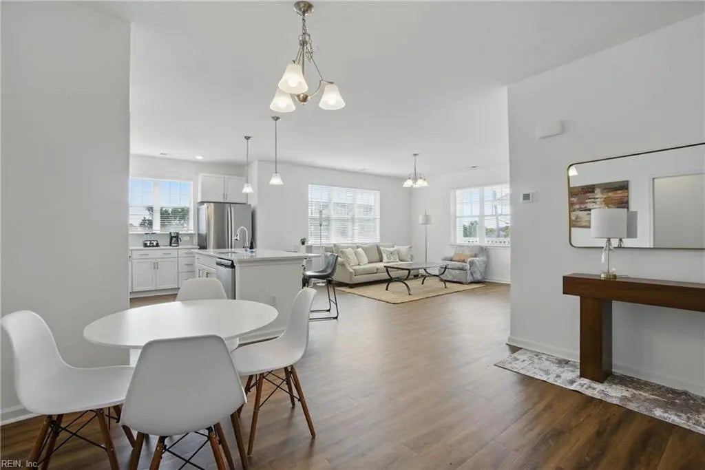 1728 Vankar Dr, Virginia Beach