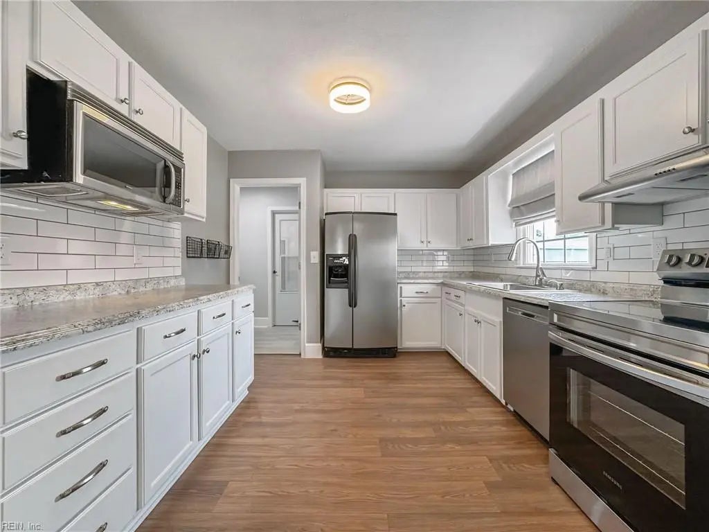 1813 Garfield Dr, Norfolk