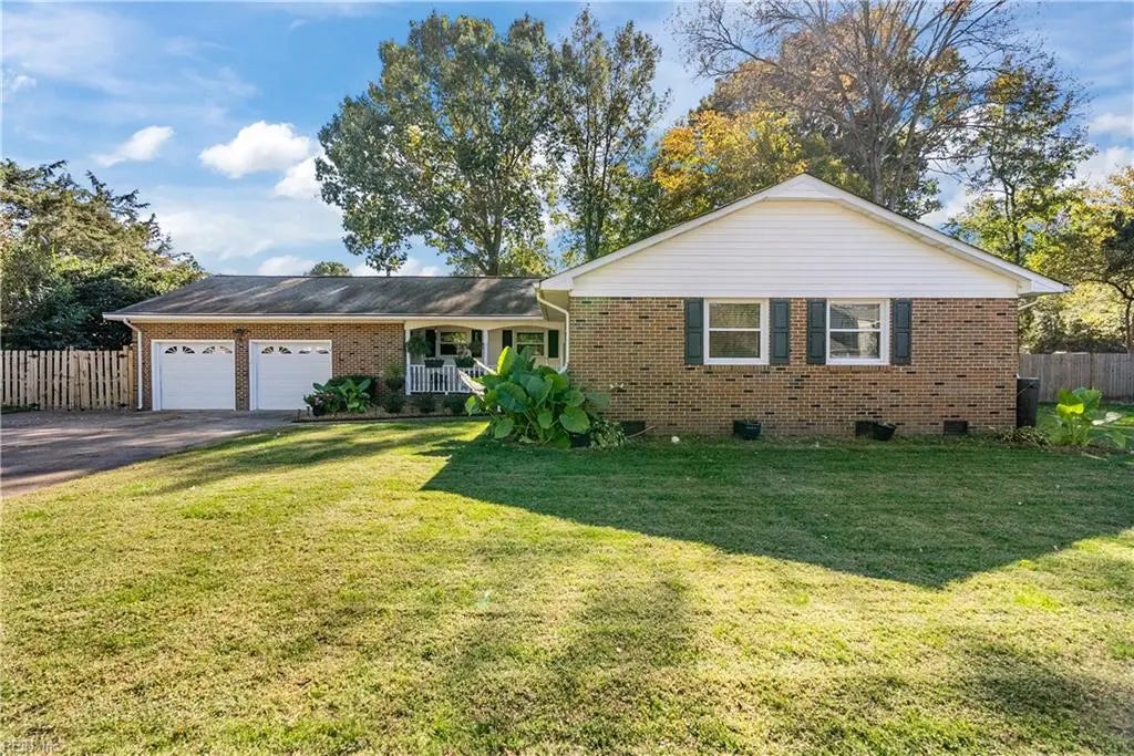 2313 Trant Lake Dr, Virginia Beach