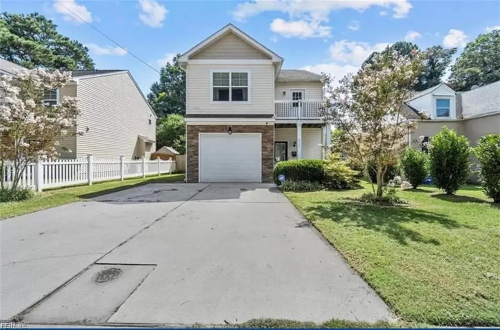 219 Lenox Ave, Norfolk