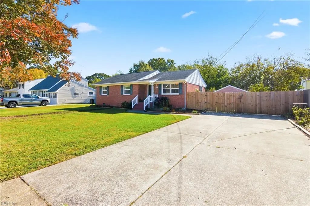 5737 Pontiac Rd, Virginia Beach