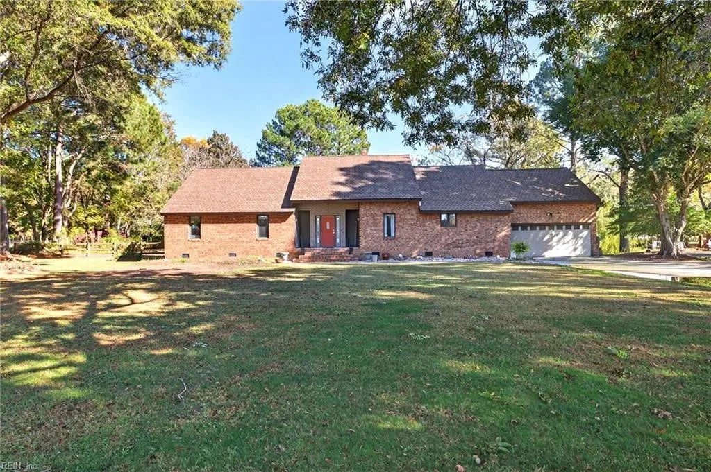 4284 Charity Neck Rd, Virginia Beach