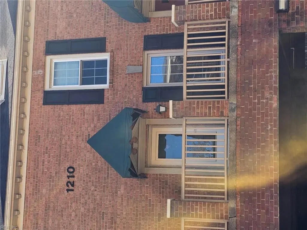 1210 Stockley Gdns, Norfolk