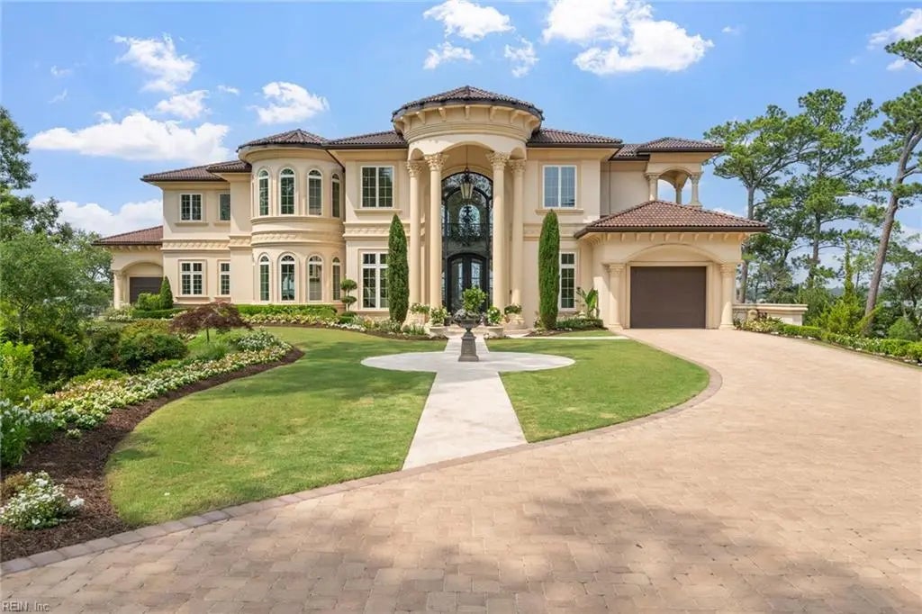 1680 Godfrey Ln, Virginia Beach