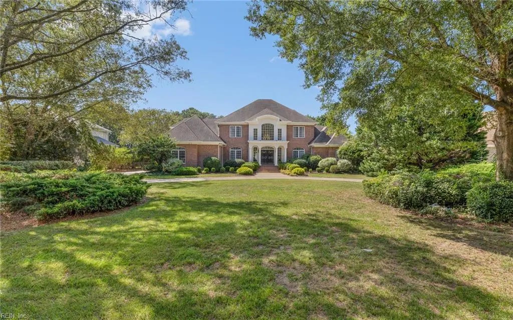 1849 S Woodside Ln, Virginia Beach