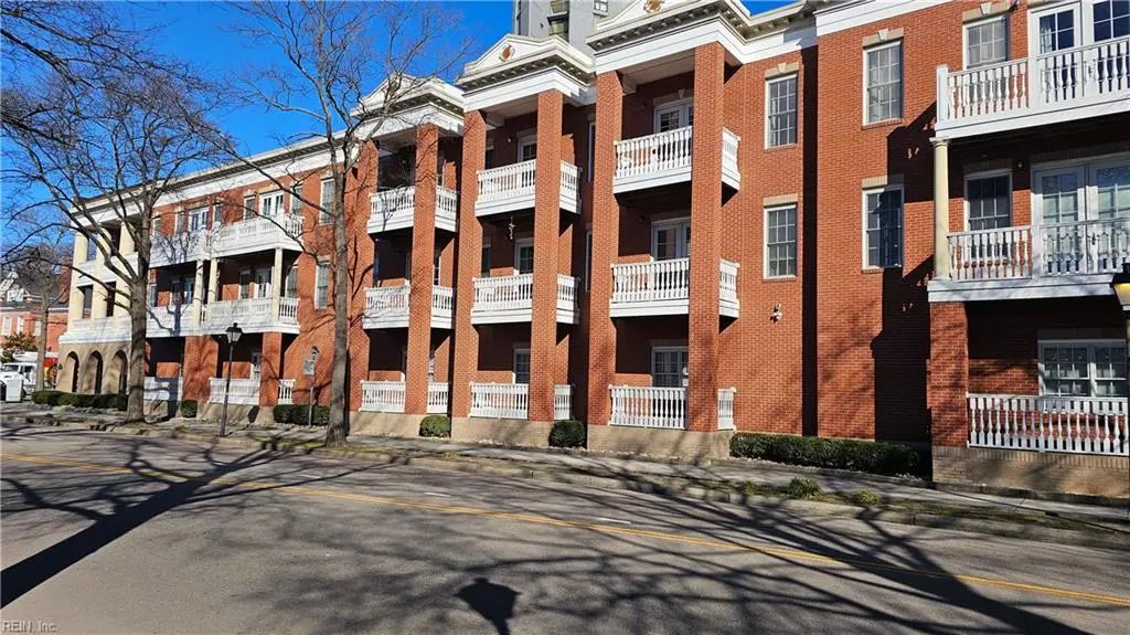 450 W Princess Anne Rd, Norfolk