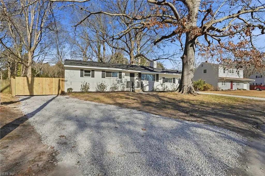 3828 Annie Ln, Virginia Beach