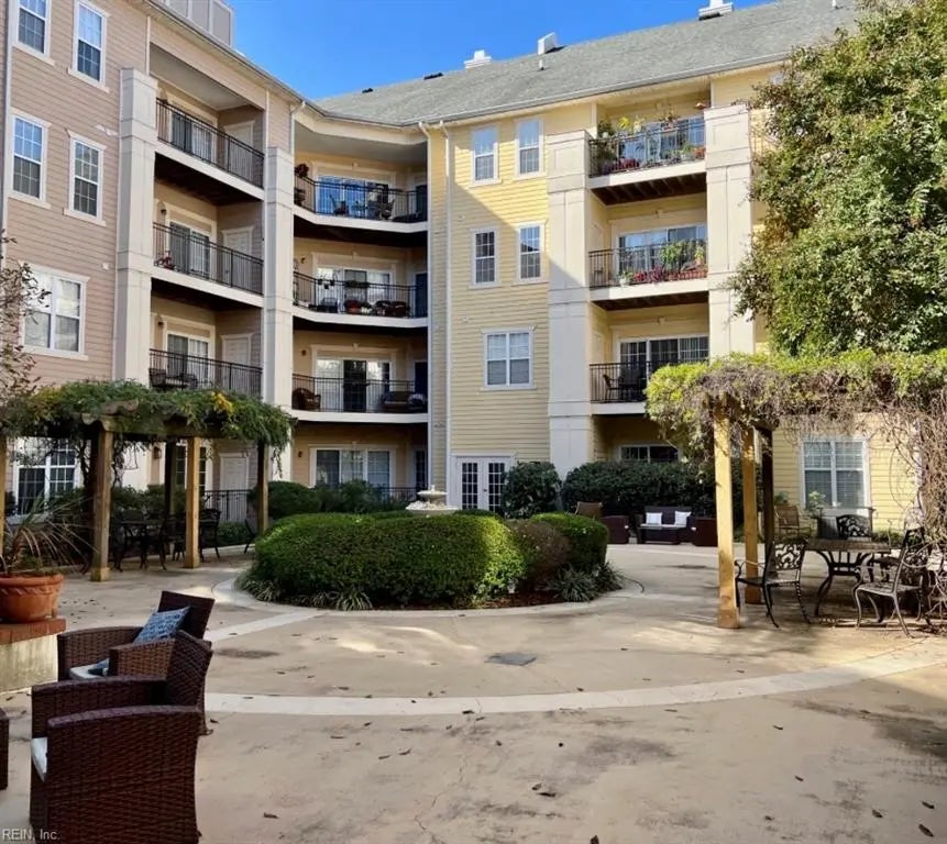 1400 Granby St, Norfolk