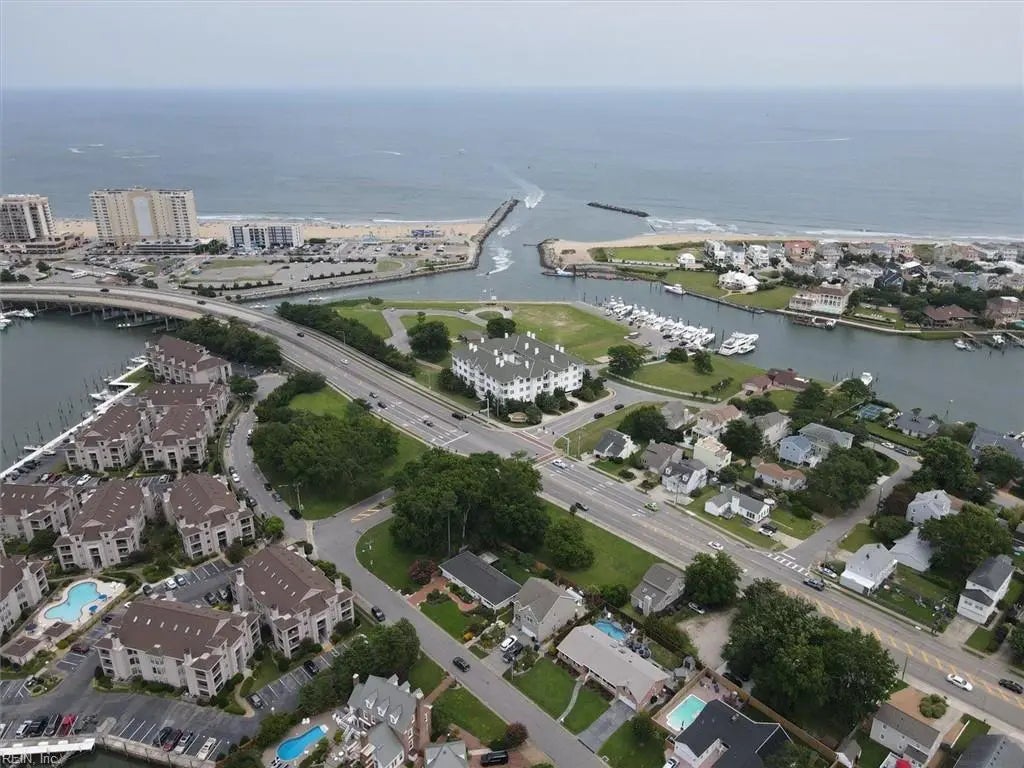 508 General Booth Blvd, Virginia Beach