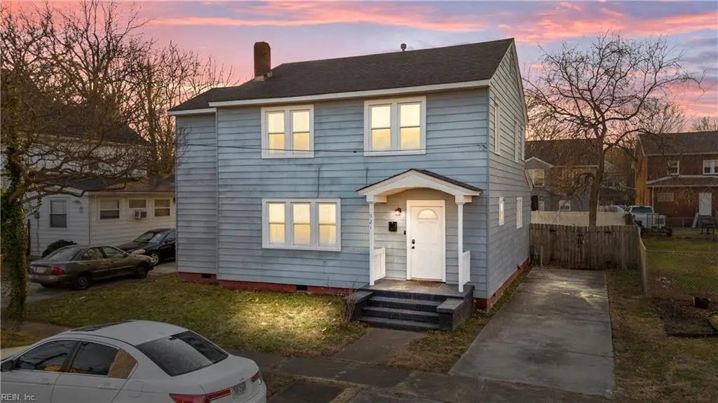 921 Oaklawn Ave, Norfolk