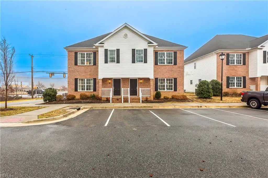 15661 Warwick Blvd, Newport News